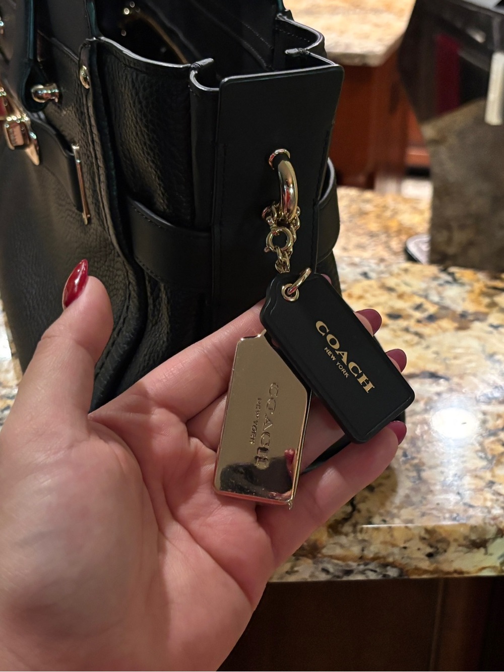 Coach Swagger Bag - Picture 4 of 5